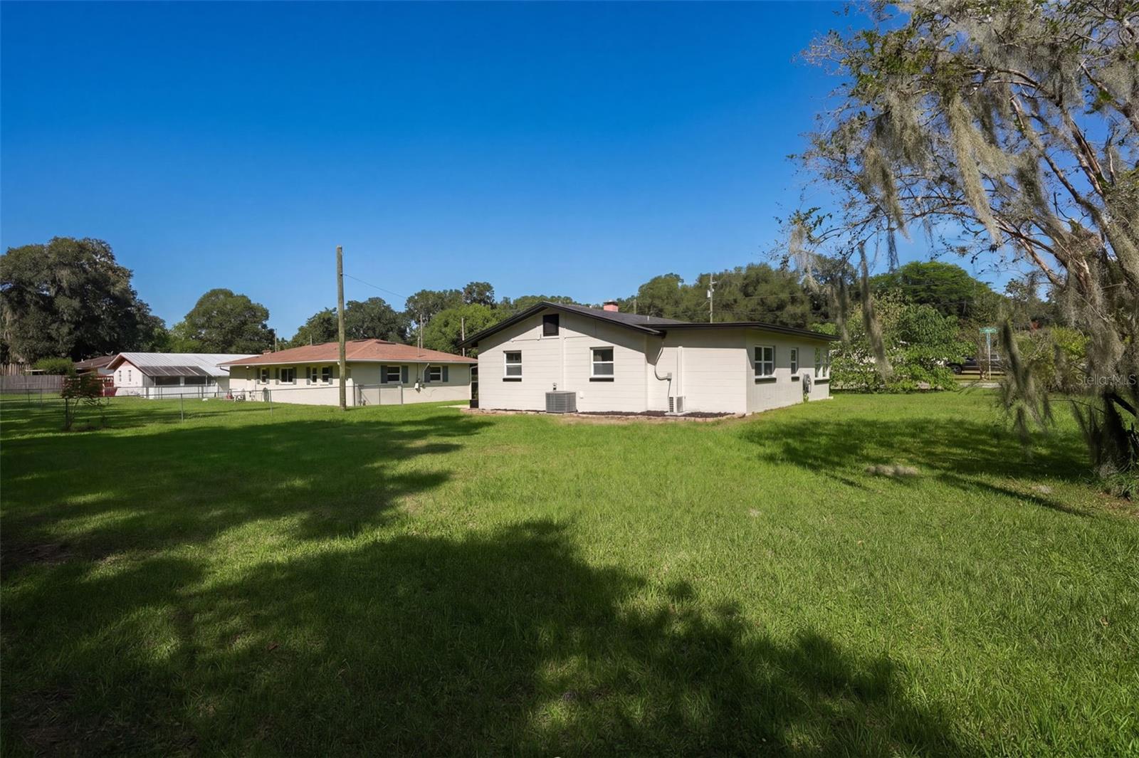 1710 HOLLY BOULEVARD, Deland, FL 32720