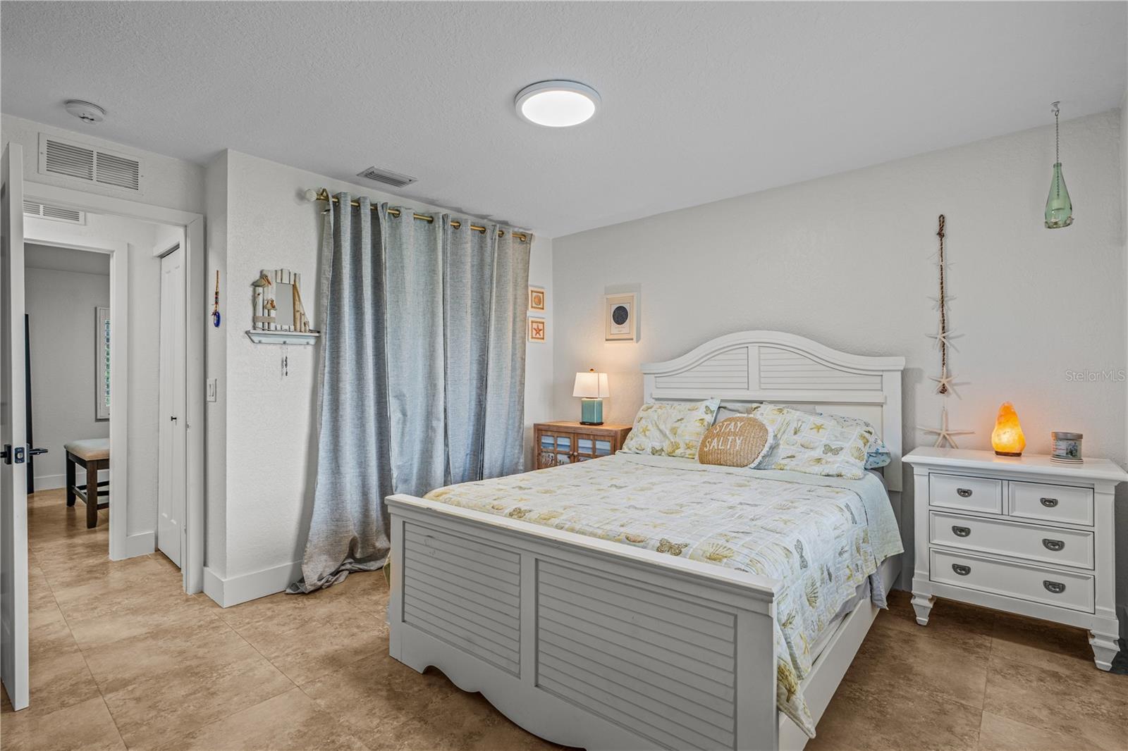 4160 SADDLE CLUB DR, New Smyrna Beach, FL 32168