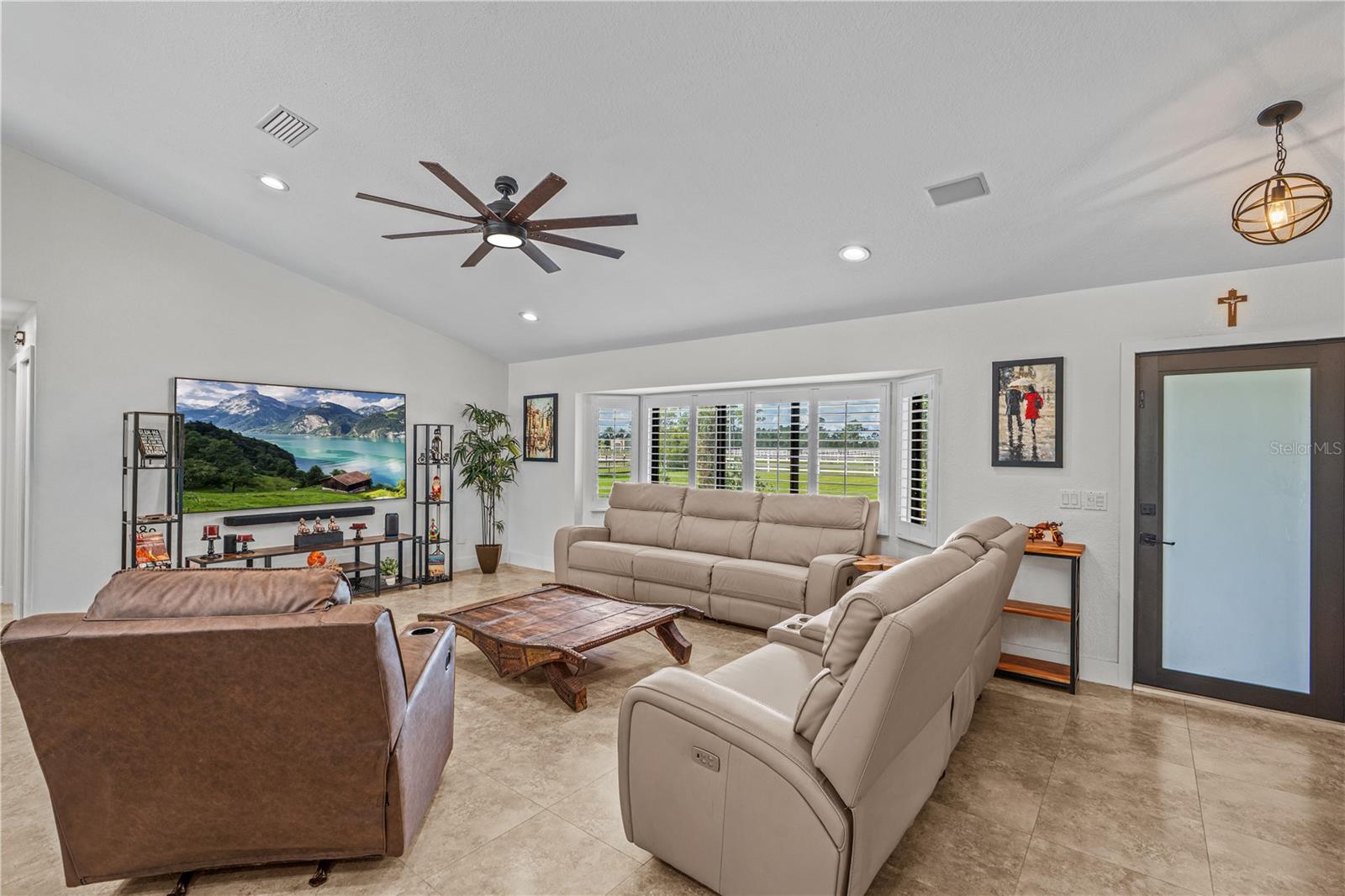 4160 SADDLE CLUB DR, New Smyrna Beach, FL 32168