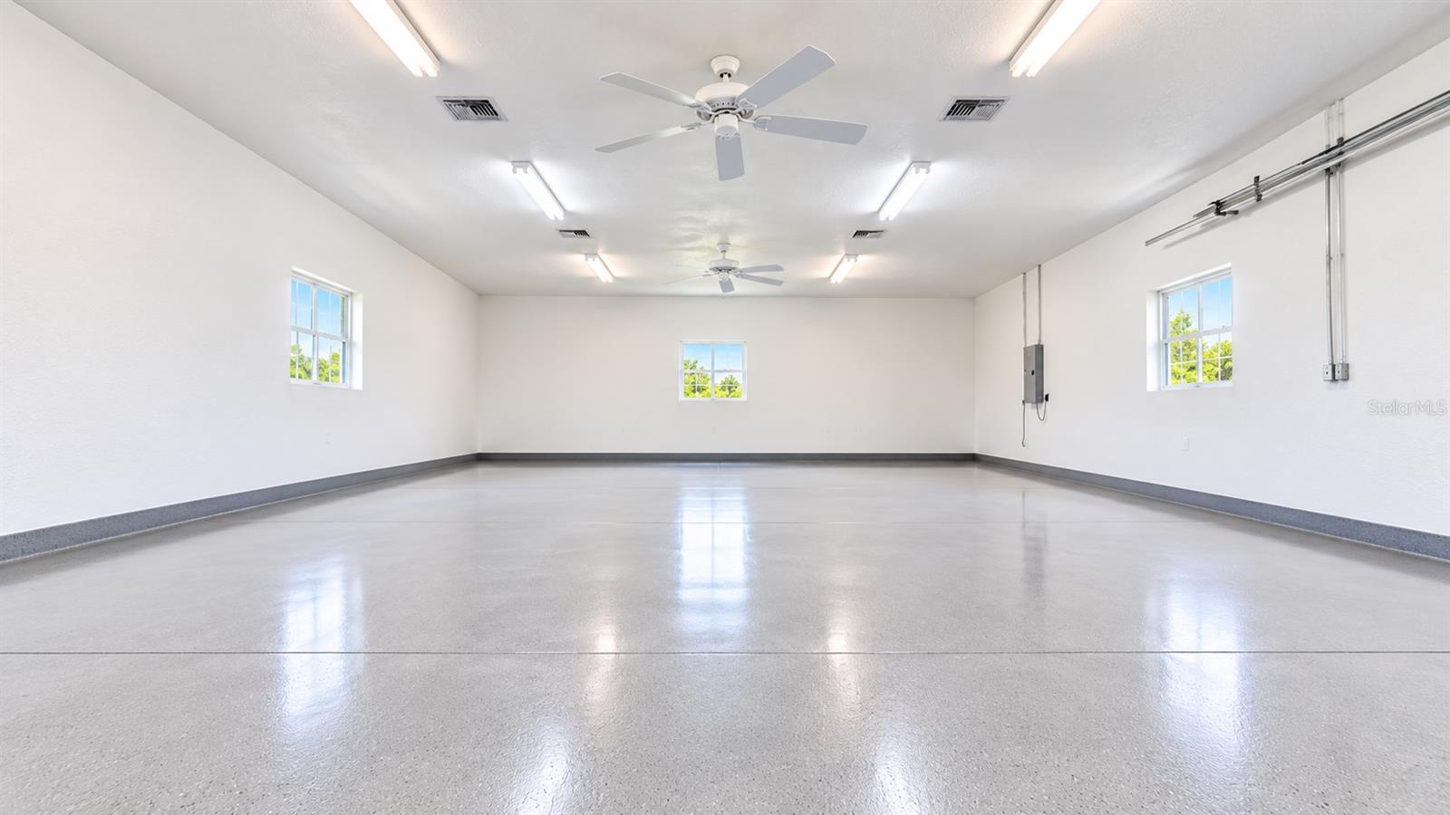 4160 SADDLE CLUB DR, New Smyrna Beach, FL 32168