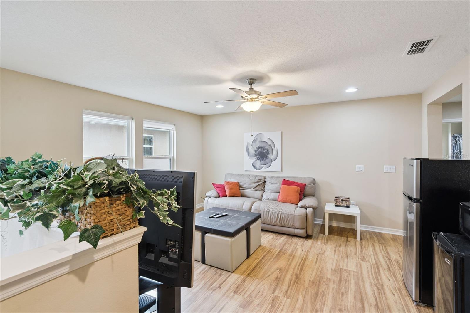 536 BOTTLEBRUSH LOOP, Sanford, FL 32771