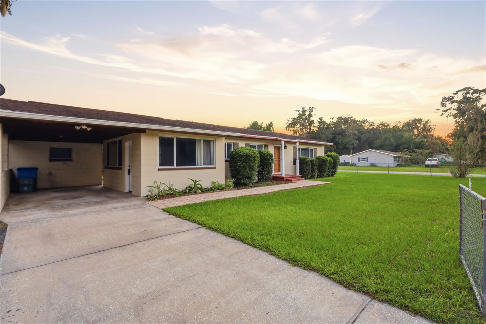 480 W NEW YORK AVENUE, Orange City, FL 32763