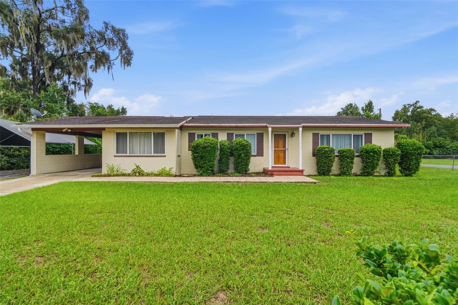 480 W NEW YORK AVENUE, Orange City, FL 32763 480 W NEW YORK AVENUE, Orange City, FL 32763