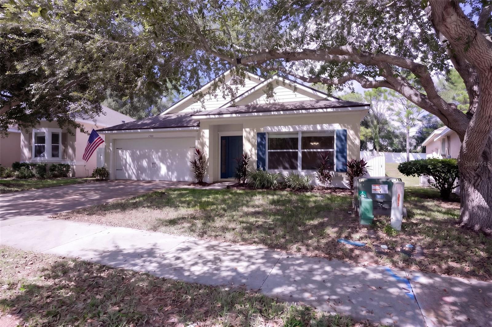 1416 LONGVILLE CIRCLE, Tavares, FL 32778