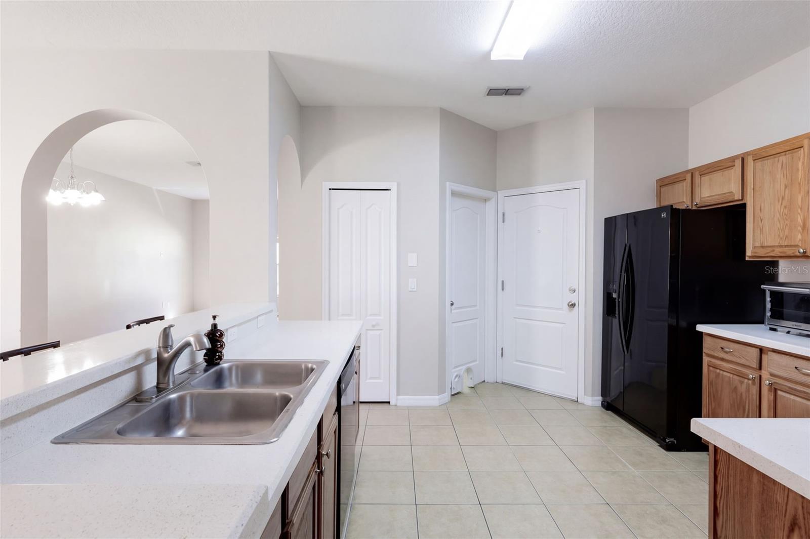 1416 LONGVILLE CIRCLE, Tavares, FL 32778