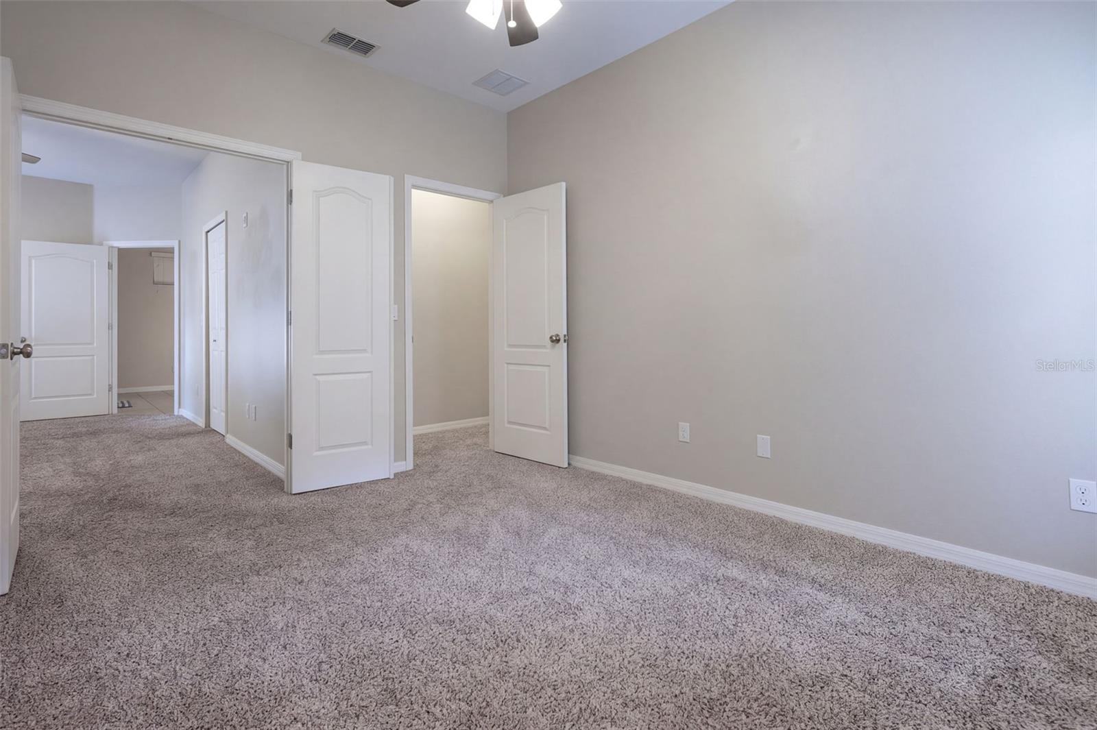 1416 LONGVILLE CIRCLE, Tavares, FL 32778