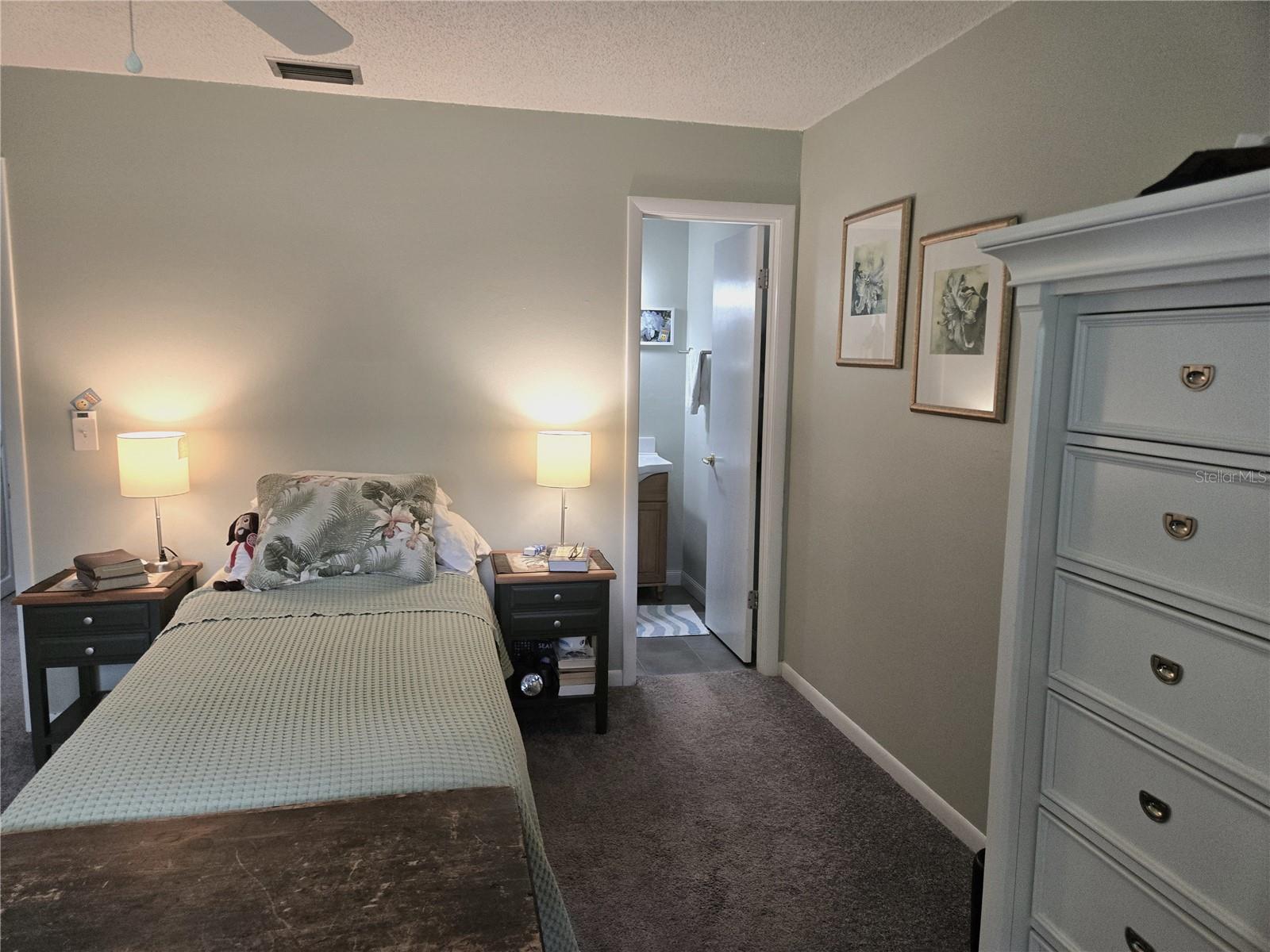 Primary bed