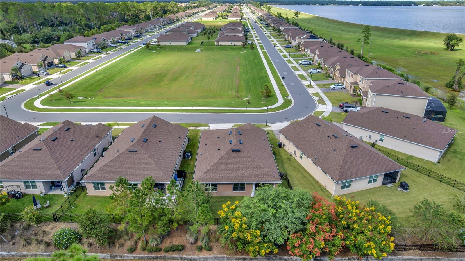 699 LAZIO CIRCLE, Debary, FL 32713
