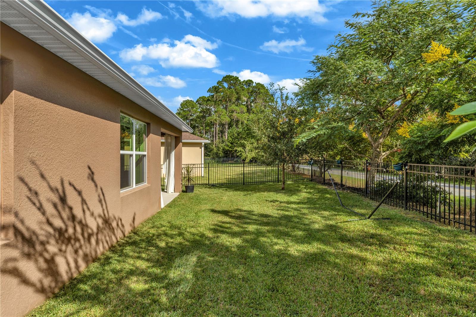 699 LAZIO CIRCLE, Debary, FL 32713