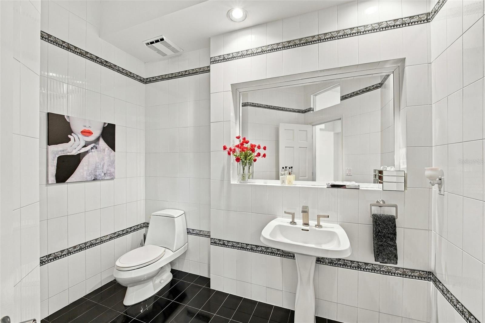 1/2 BATH