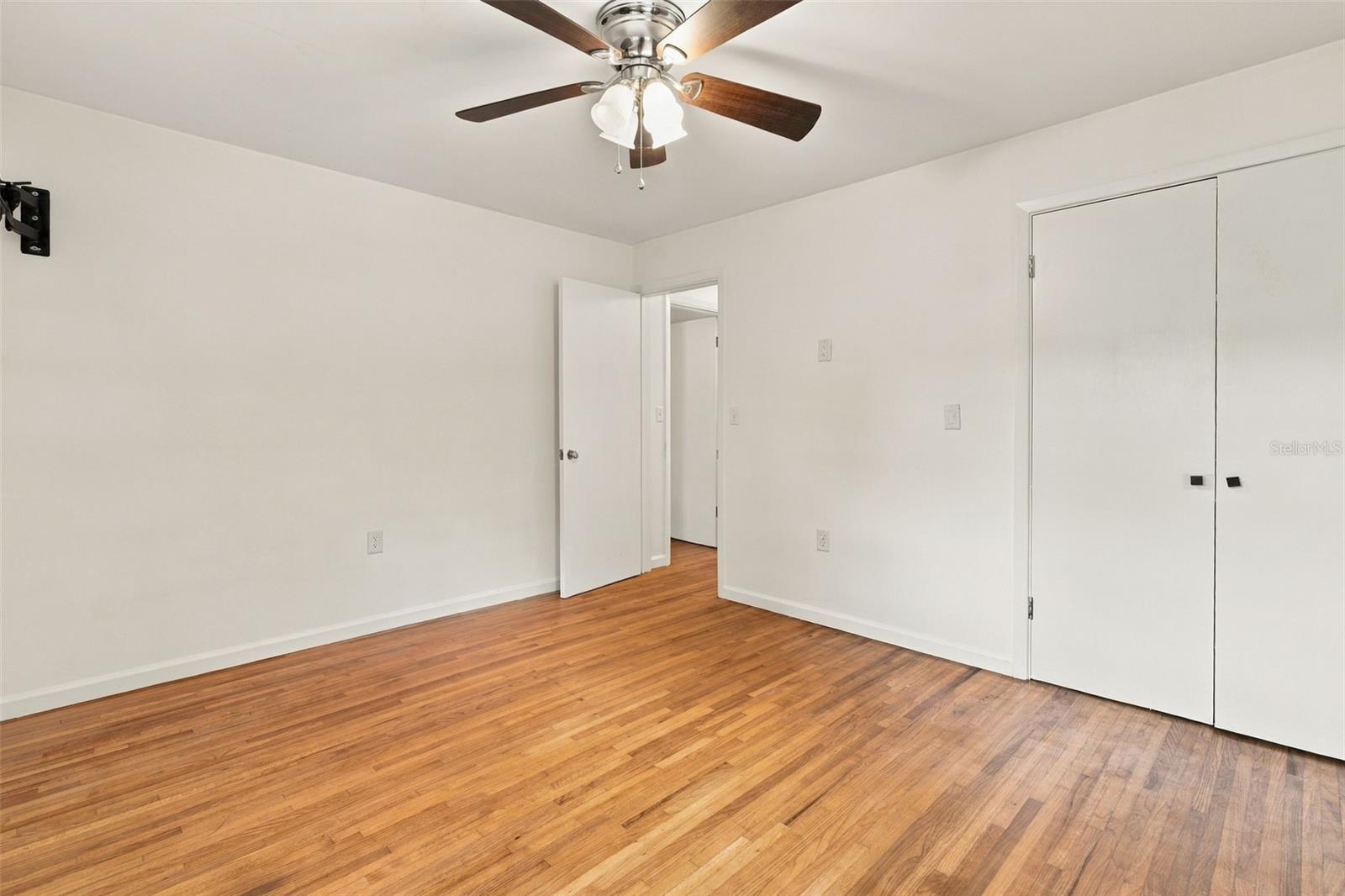 820 S MONTGOMERY AVENUE, Deland, FL 32720