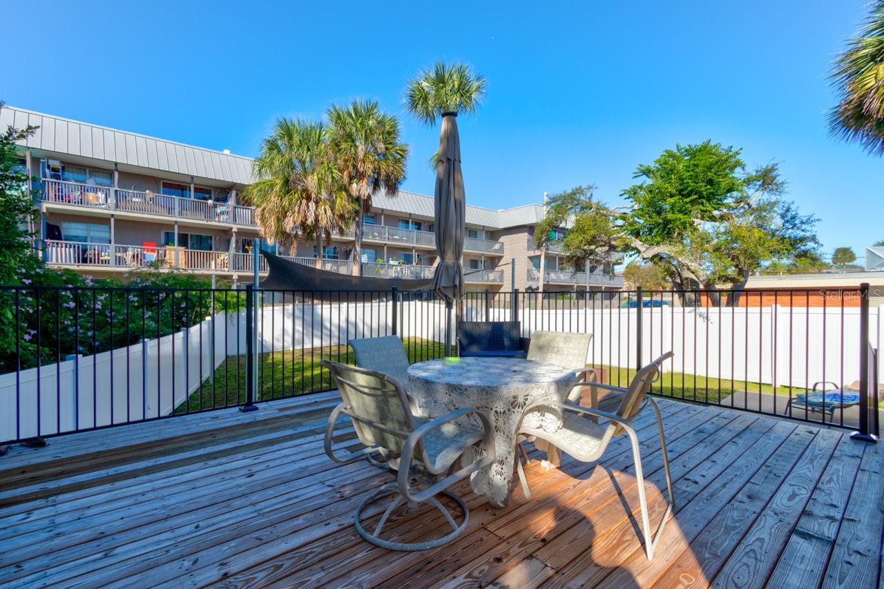 110 S HOLLYWOOD AVENUE, Daytona Beach, FL 32118