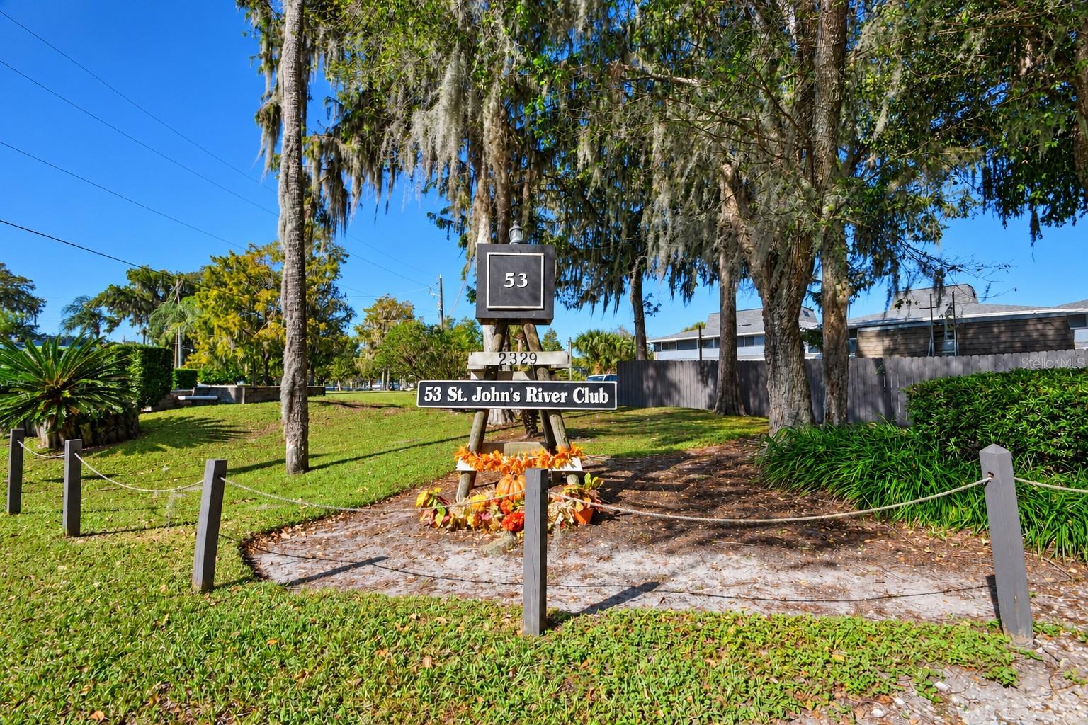 Community sign