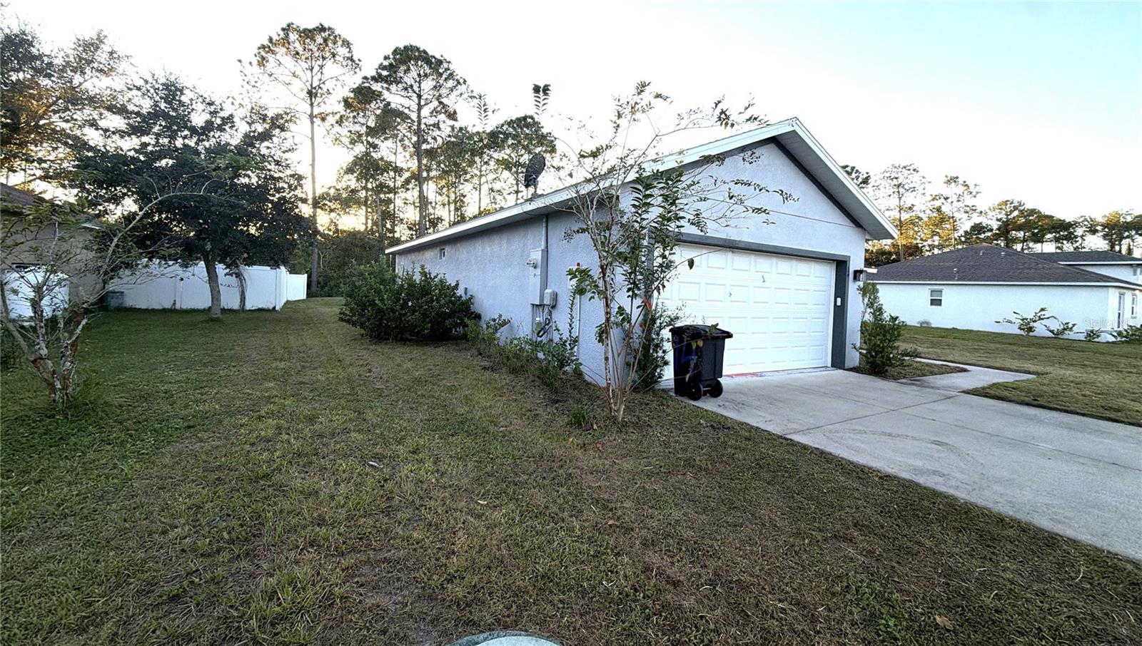 14 ZIRCON COURT, Palm Coast, FL 32164