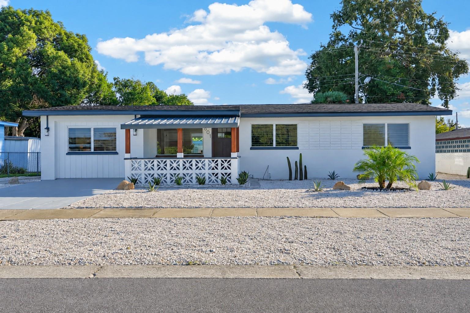 801 LEWIS DRIVE, Daytona Beach, FL 32117 801 LEWIS DRIVE, Daytona Beach, FL 32117