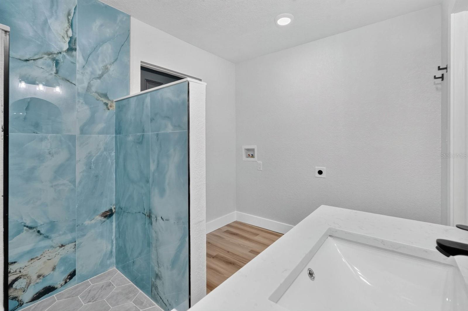 801 LEWIS DRIVE, Daytona Beach, FL 32117