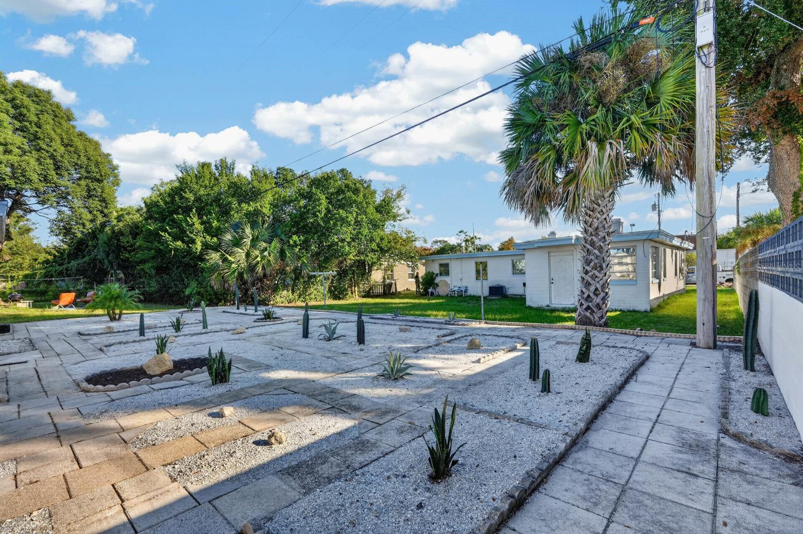 801 LEWIS DRIVE, Daytona Beach, FL 32117