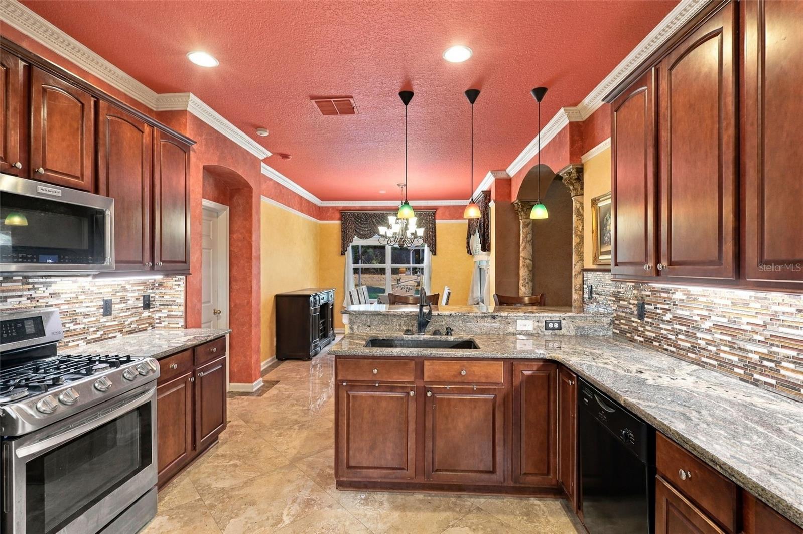 405 RAVENSHILL WAY, Deland, FL 32724