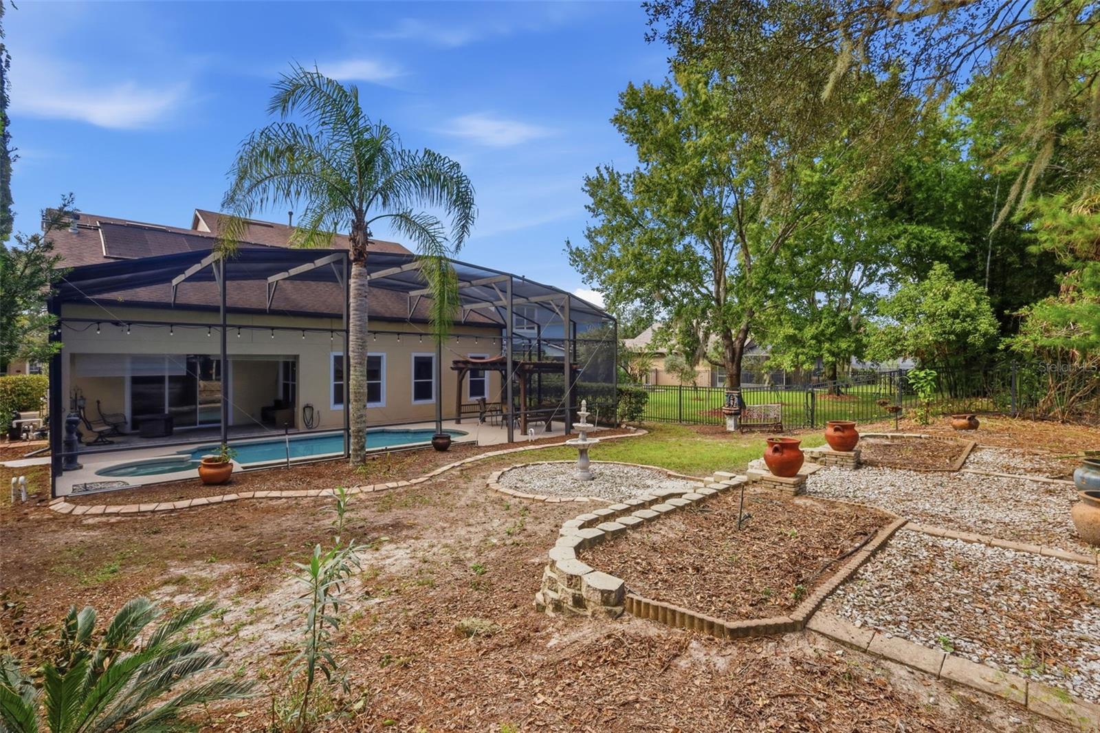 405 RAVENSHILL WAY, Deland, FL 32724
