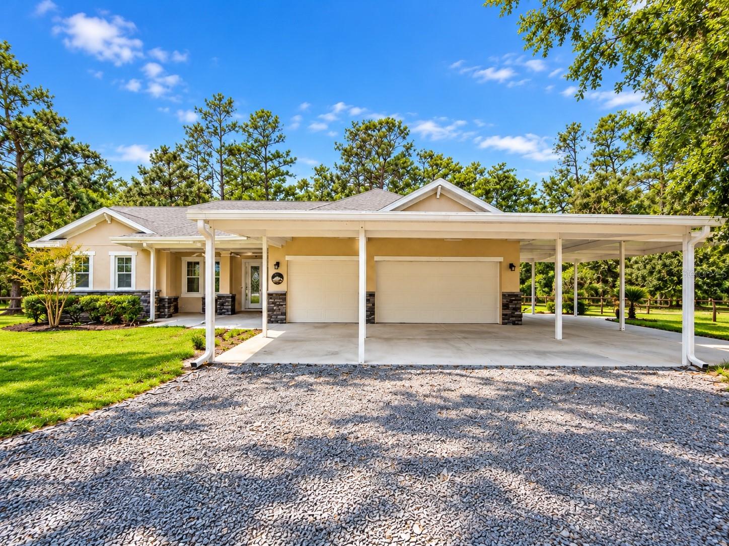 922 VOLUSIA TIMBER COURT, Lake Helen, FL 32744