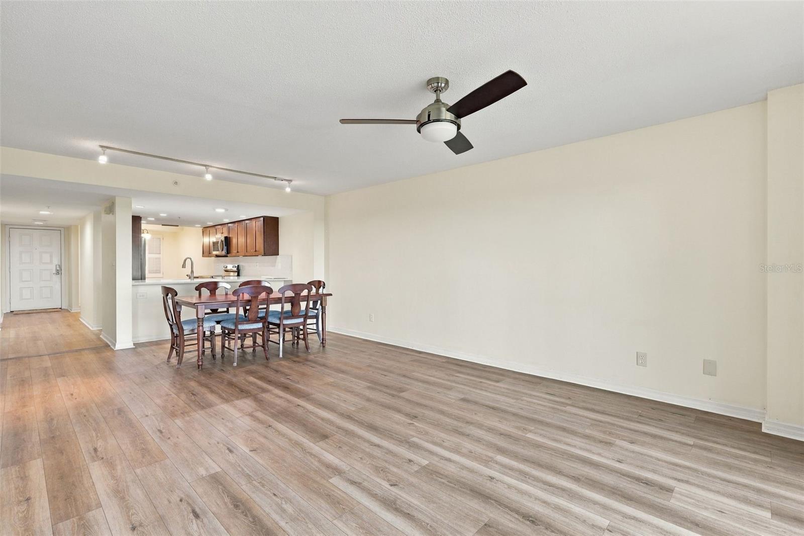 4 OCEANS WEST BOULEVARD, #503B, Daytona Beach Shores, FL 32118