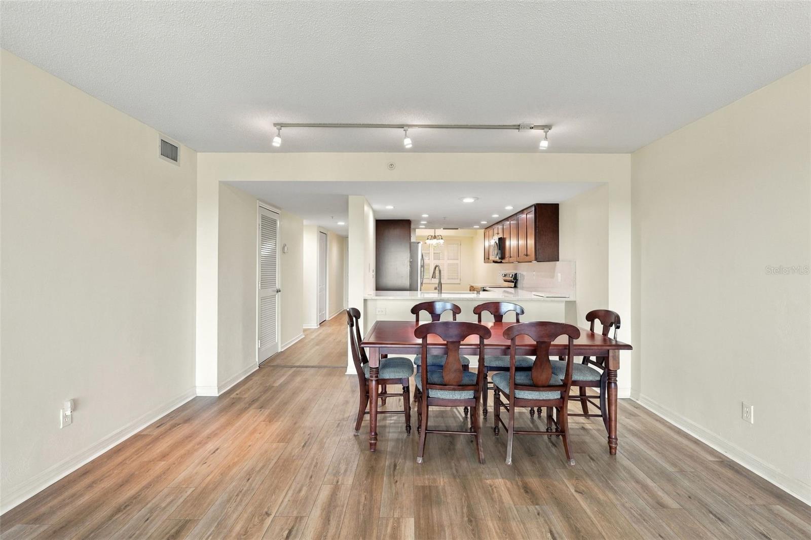 4 OCEANS WEST BOULEVARD, #503B, Daytona Beach Shores, FL 32118