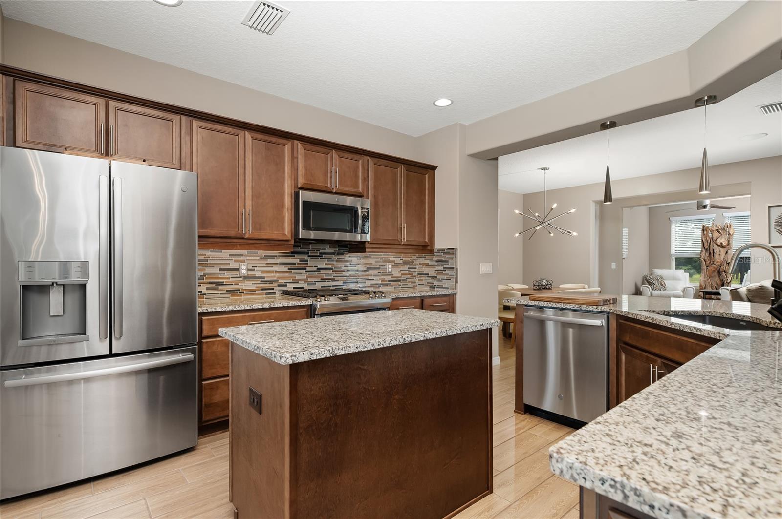 5589 NW 40TH LOOP, Ocala, FL 34482