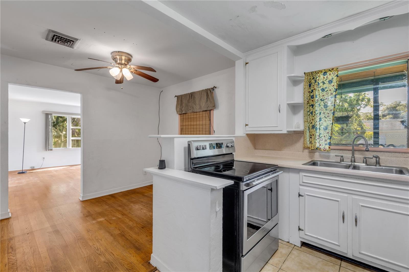 1101 DAYTONA AVENUE, Holly Hill, FL 32117