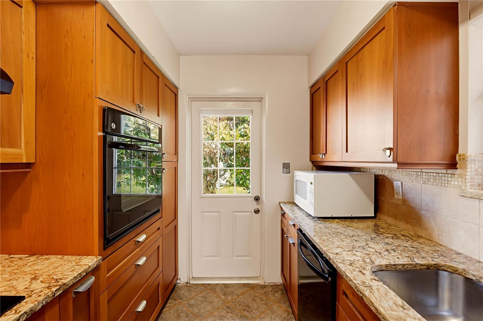 1375 JOHN ANDERSON DRIVE, Ormond Beach, FL 32176