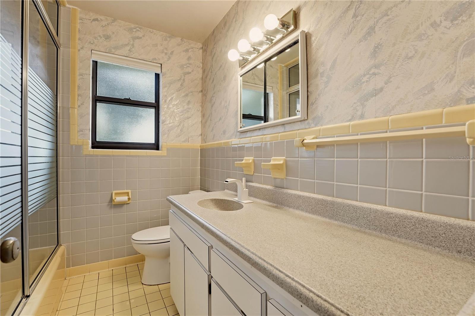 1375 JOHN ANDERSON DRIVE, Ormond Beach, FL 32176