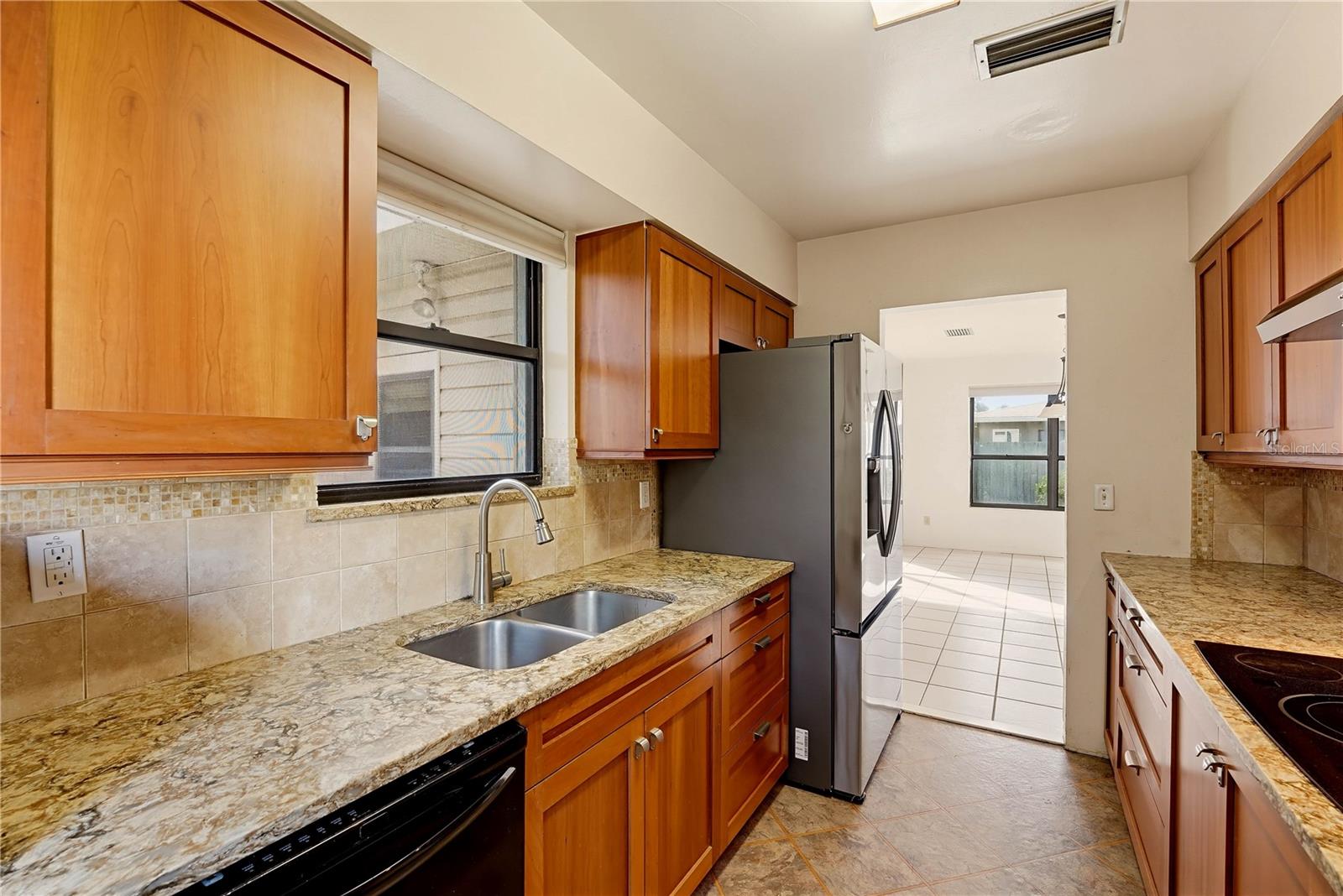 1375 JOHN ANDERSON DRIVE, Ormond Beach, FL 32176