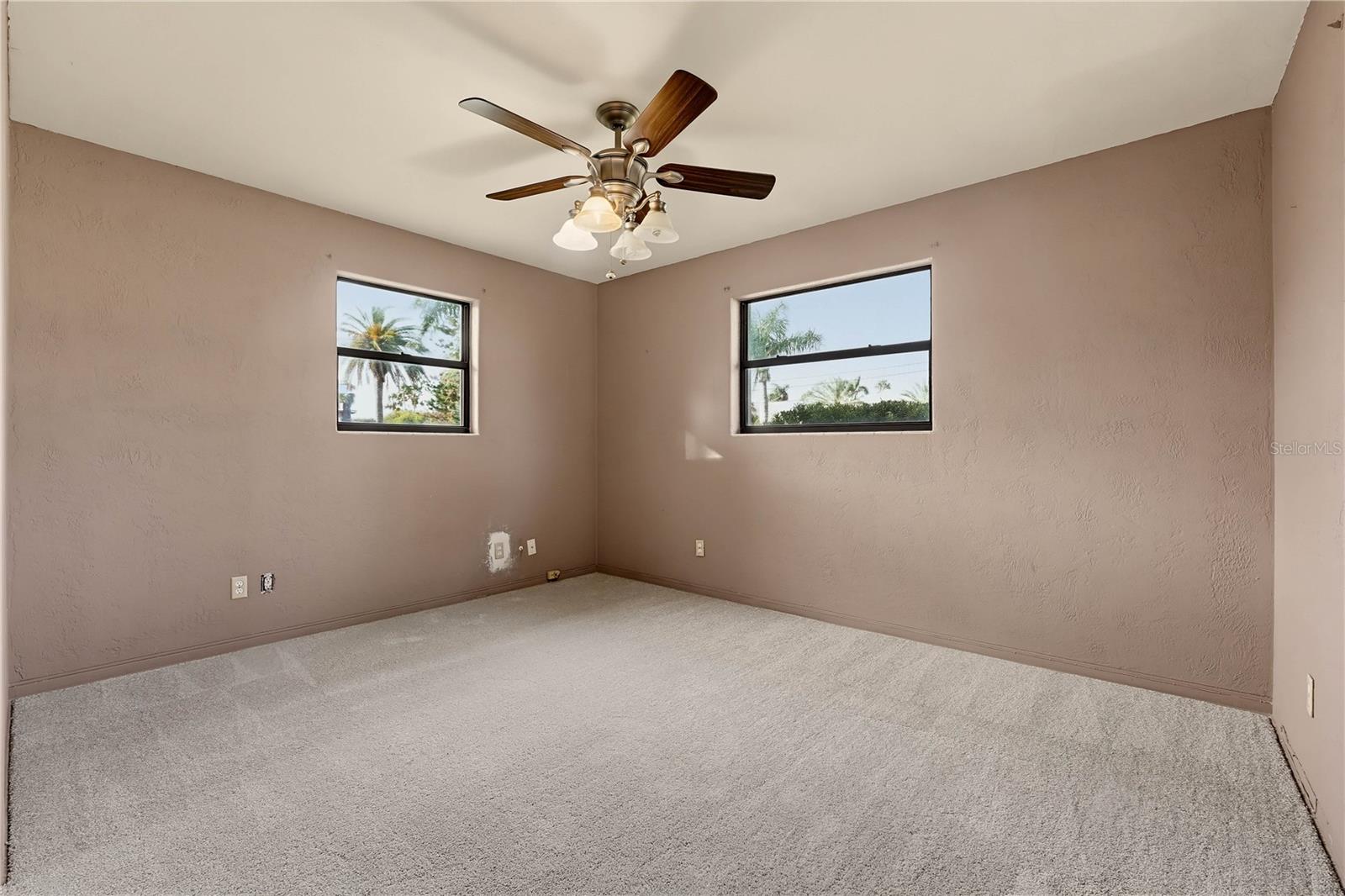 1375 JOHN ANDERSON DRIVE, Ormond Beach, FL 32176