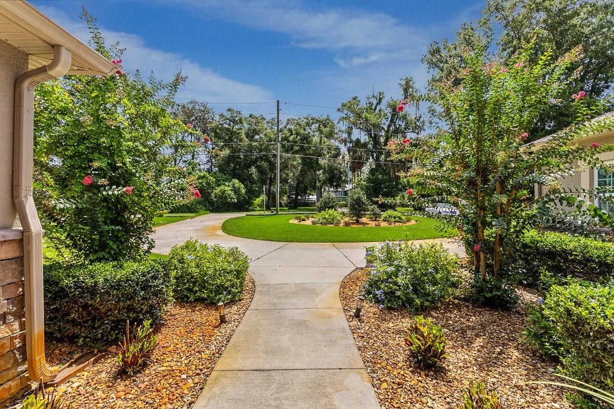 1104 N BOSTON AVENUE, Deland, FL 32724