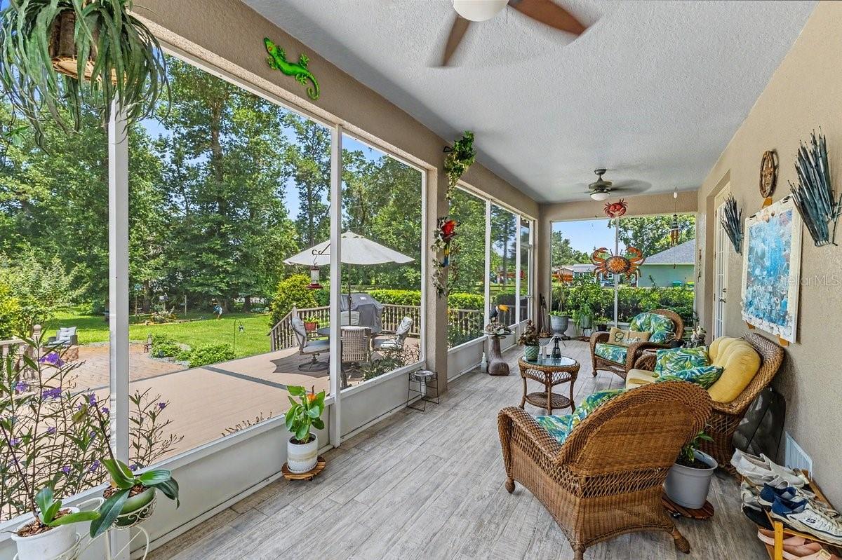 1104 N BOSTON AVENUE, Deland, FL 32724