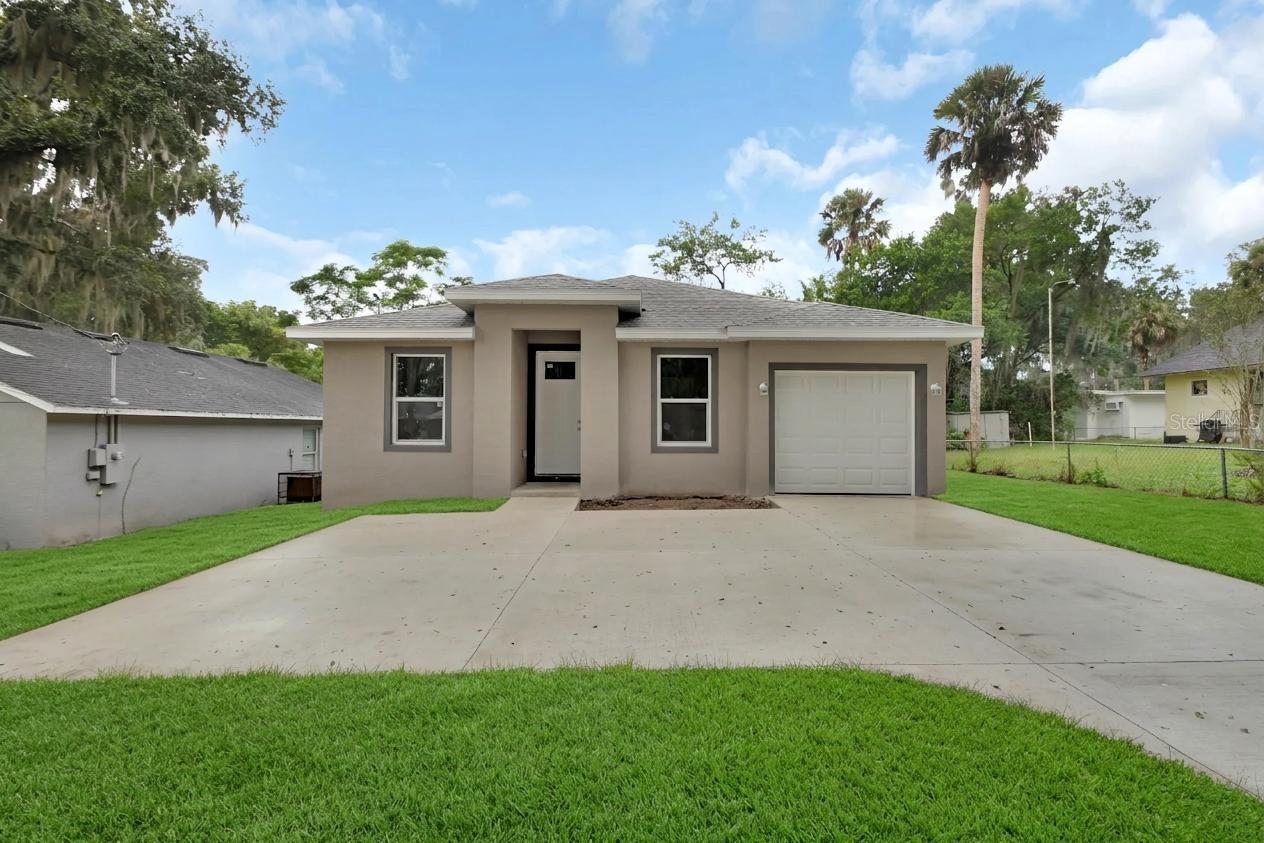 114 S GROVE STREET, Deland, FL 32724