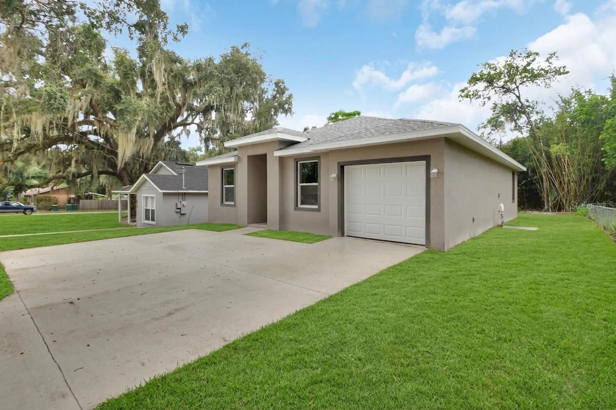 114 S GROVE STREET, Deland, FL 32724