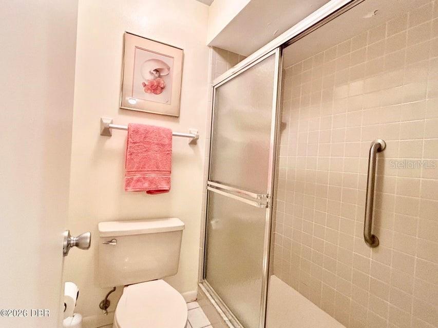 1 TOMOKA OAKS BOULEVARD, #120, Ormond Beach, FL 32174