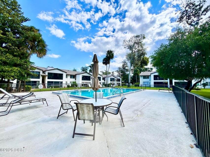 1 TOMOKA OAKS BOULEVARD, #120, Ormond Beach, FL 32174