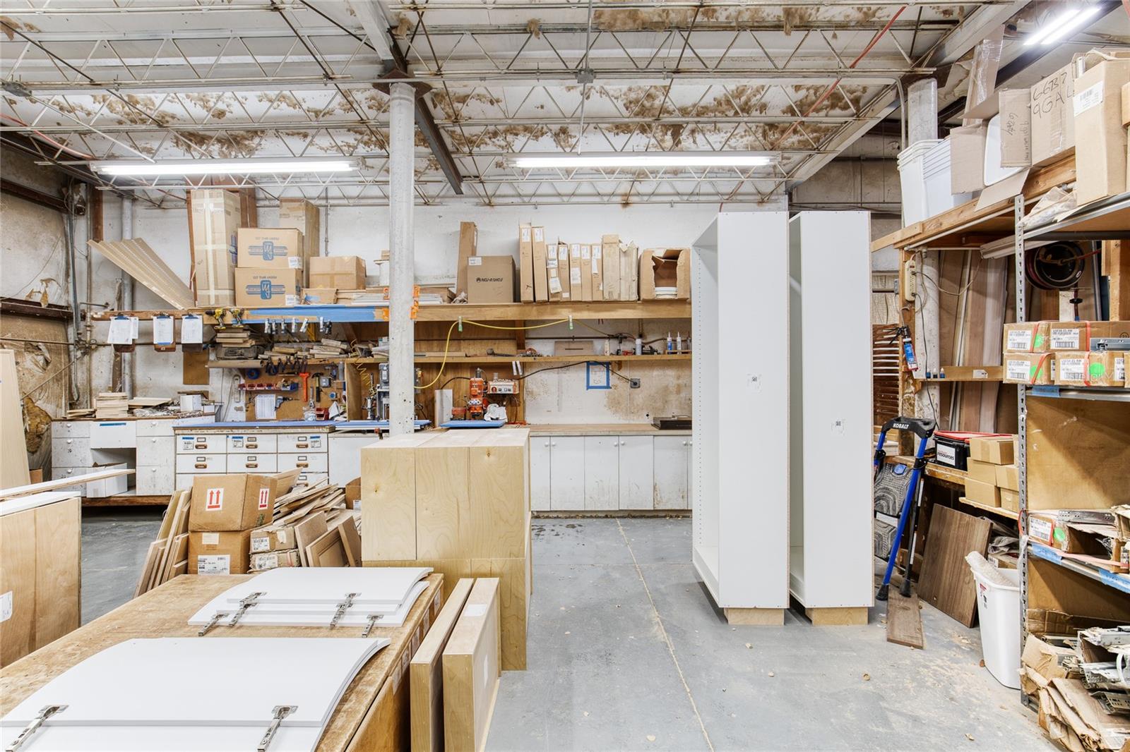 Cabinetry Harware Dept