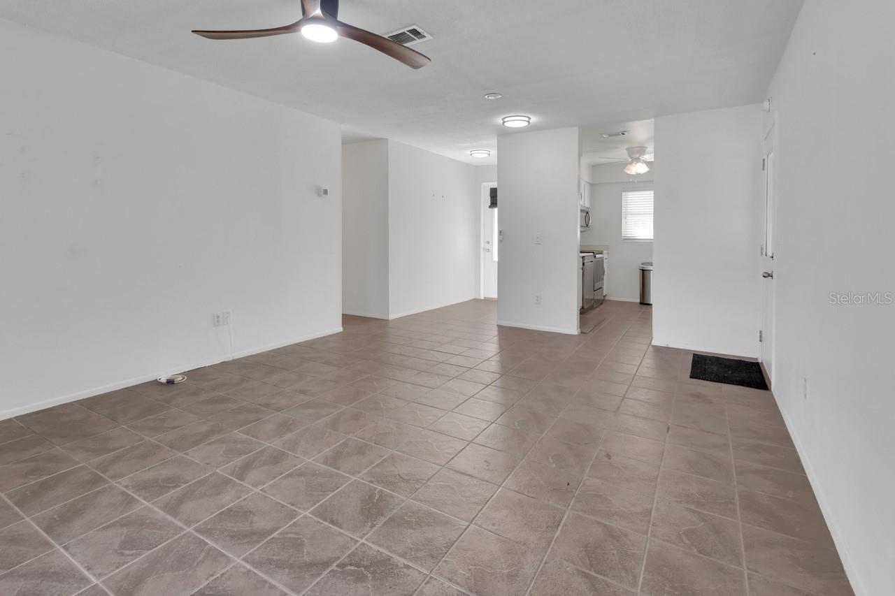 205 ELMWOOD AVENUE, #220, Deland, FL 32724 205 ELMWOOD AVENUE, #220, Deland, FL 32724