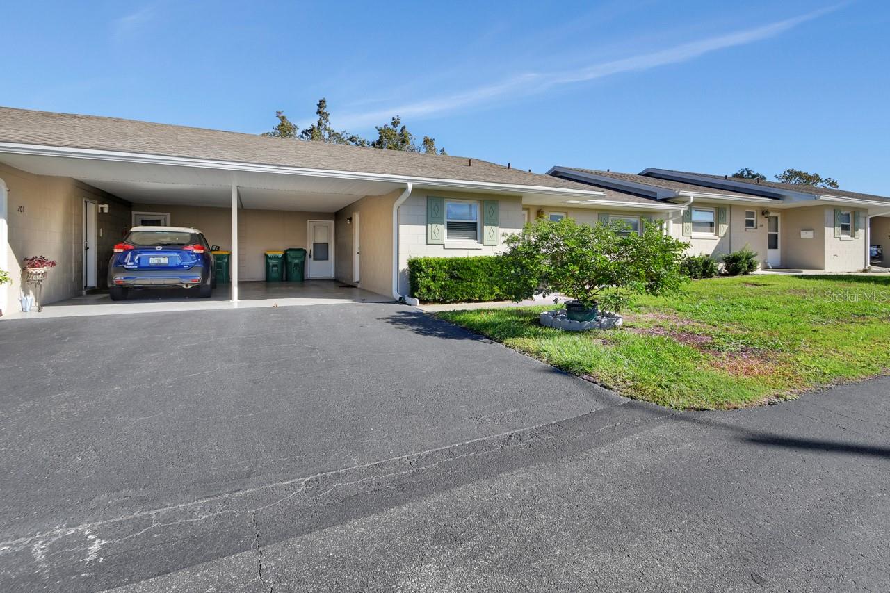 205 ELMWOOD AVENUE, #220, Deland, FL 32724