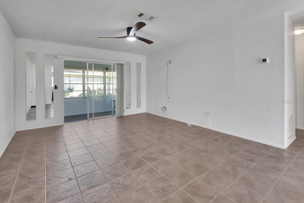205 ELMWOOD AVENUE, #220, Deland, FL 32724 205 ELMWOOD AVENUE, #220, Deland, FL 32724