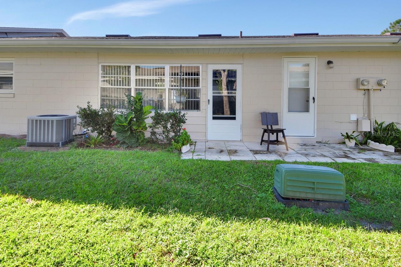 205 ELMWOOD AVENUE, #220, Deland, FL 32724