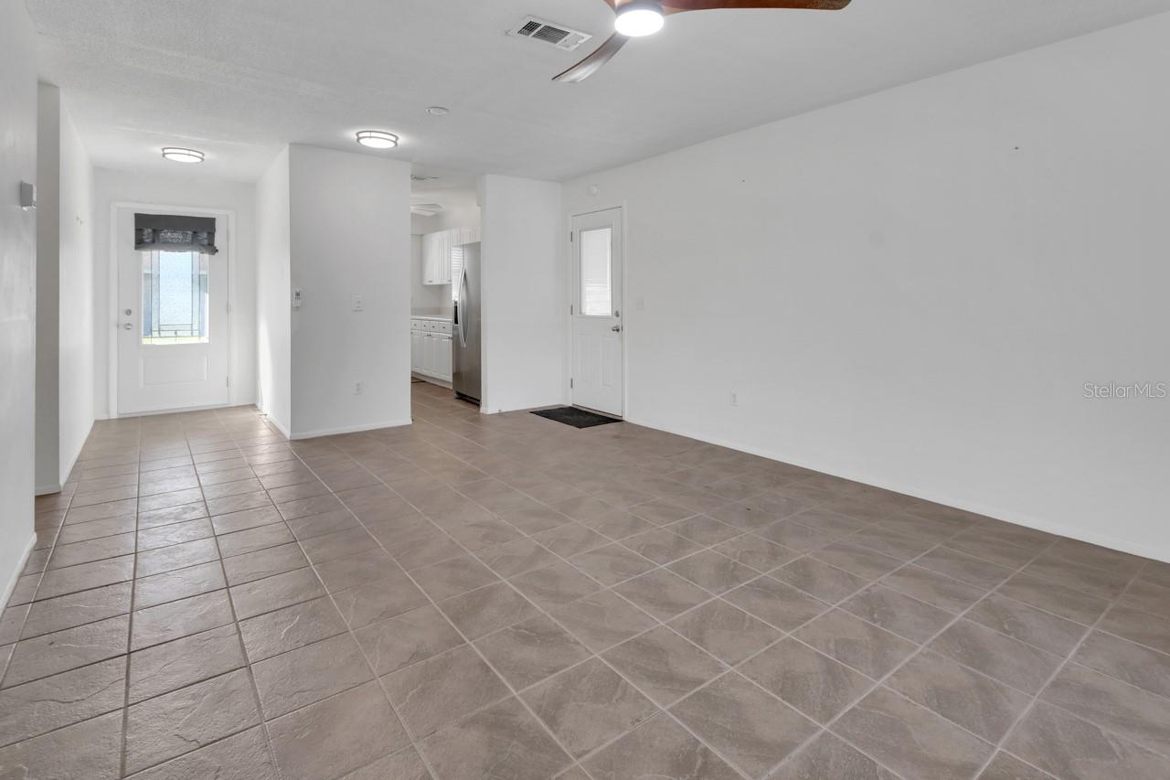 205 ELMWOOD AVENUE, #220, Deland, FL 32724 205 ELMWOOD AVENUE, #220, Deland, FL 32724