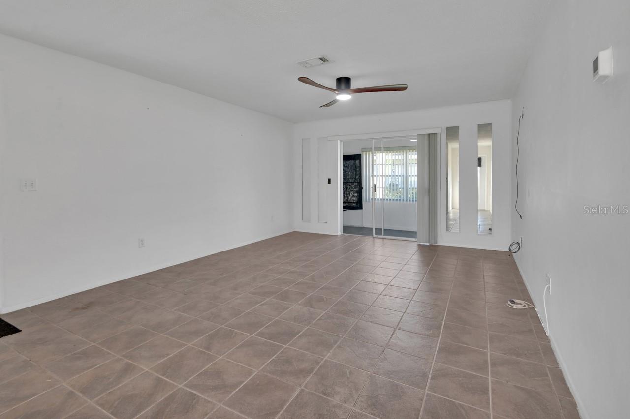 205 ELMWOOD AVENUE, #220, Deland, FL 32724 205 ELMWOOD AVENUE, #220, Deland, FL 32724