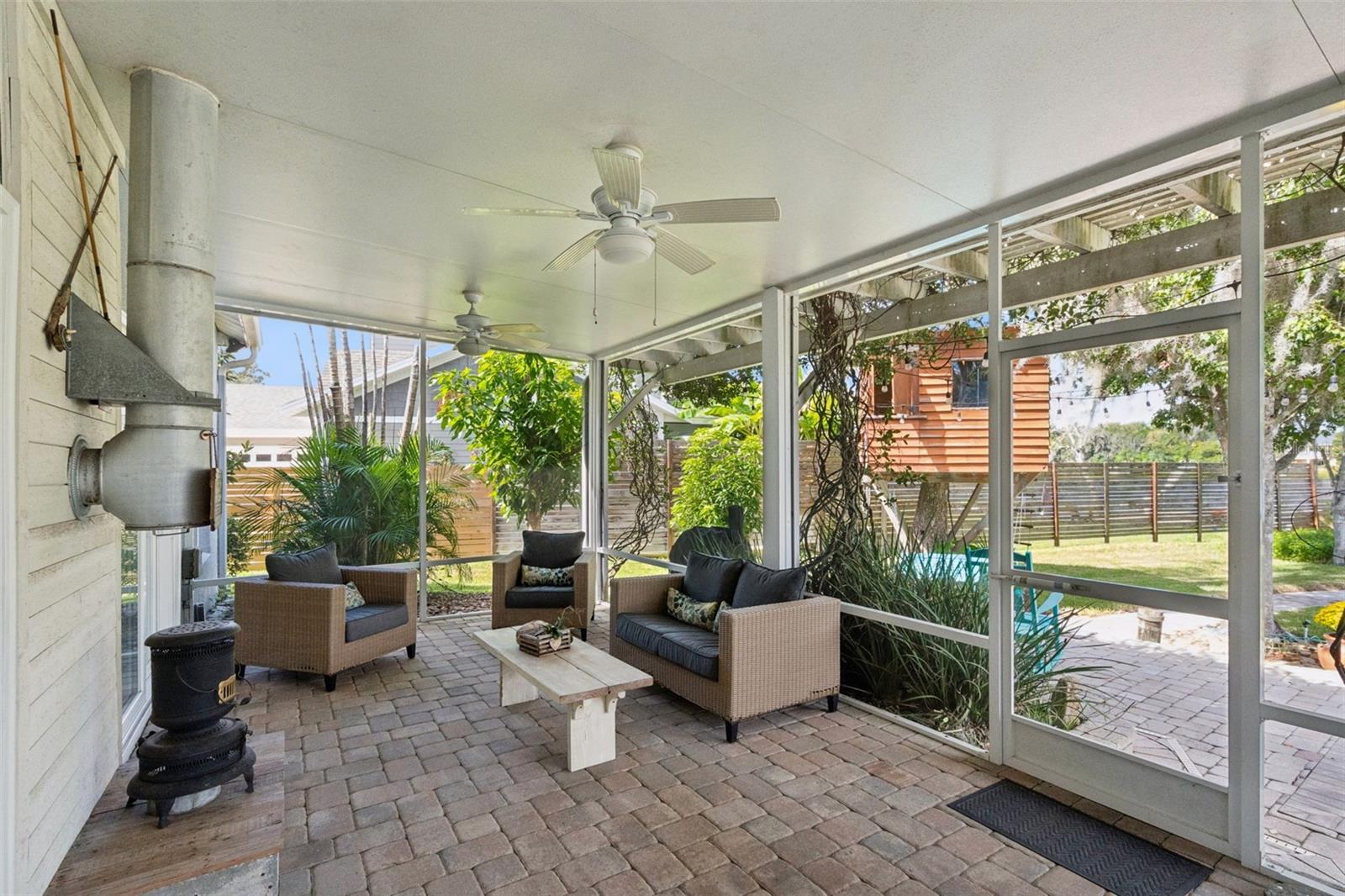 104 SMITHSON DRIVE, Oviedo, FL 32765