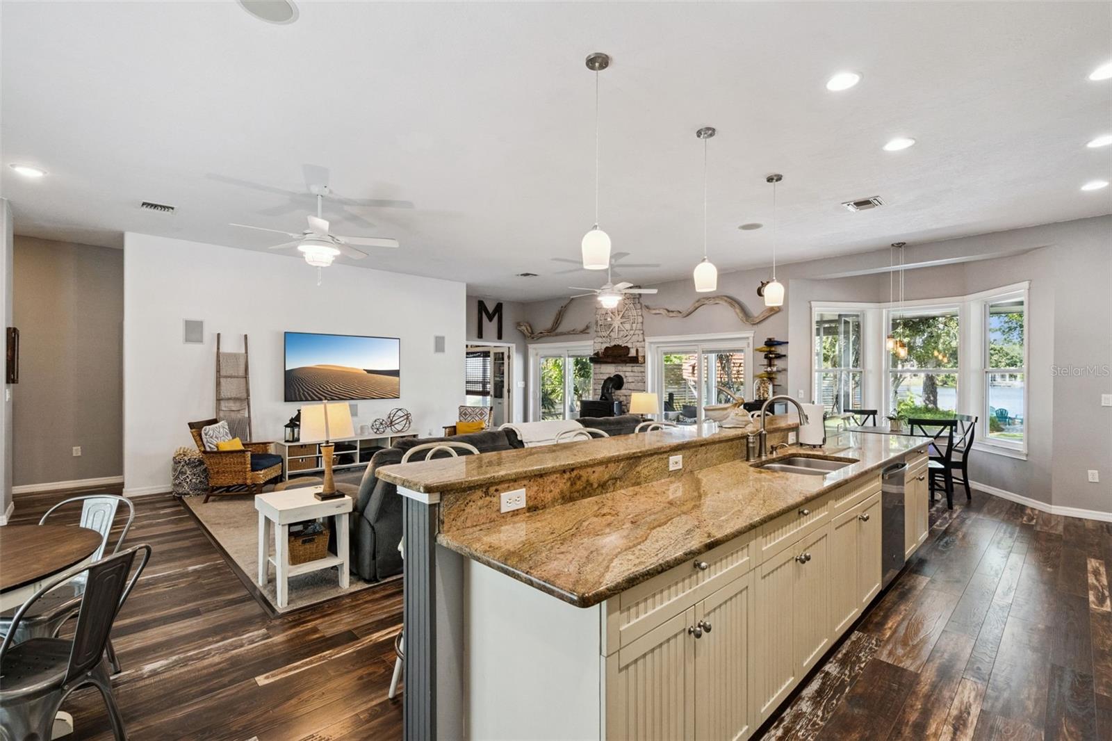 104 SMITHSON DRIVE, Oviedo, FL 32765