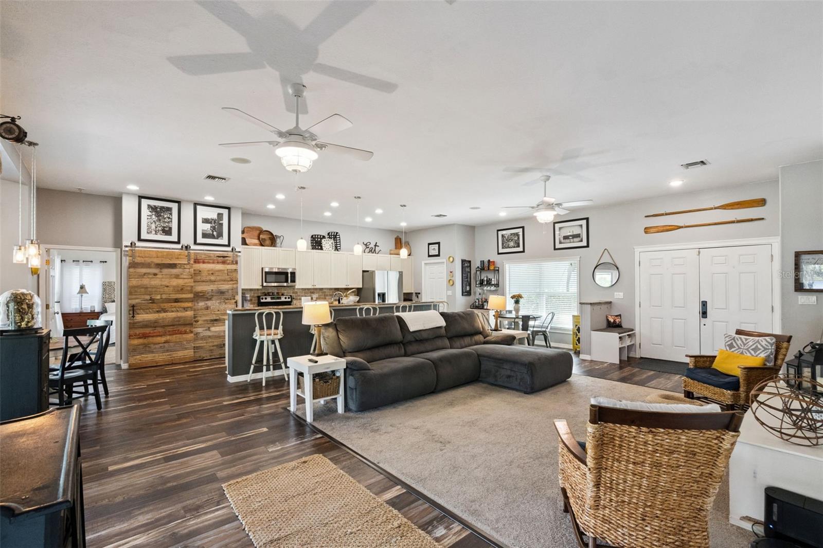 104 SMITHSON DRIVE, Oviedo, FL 32765