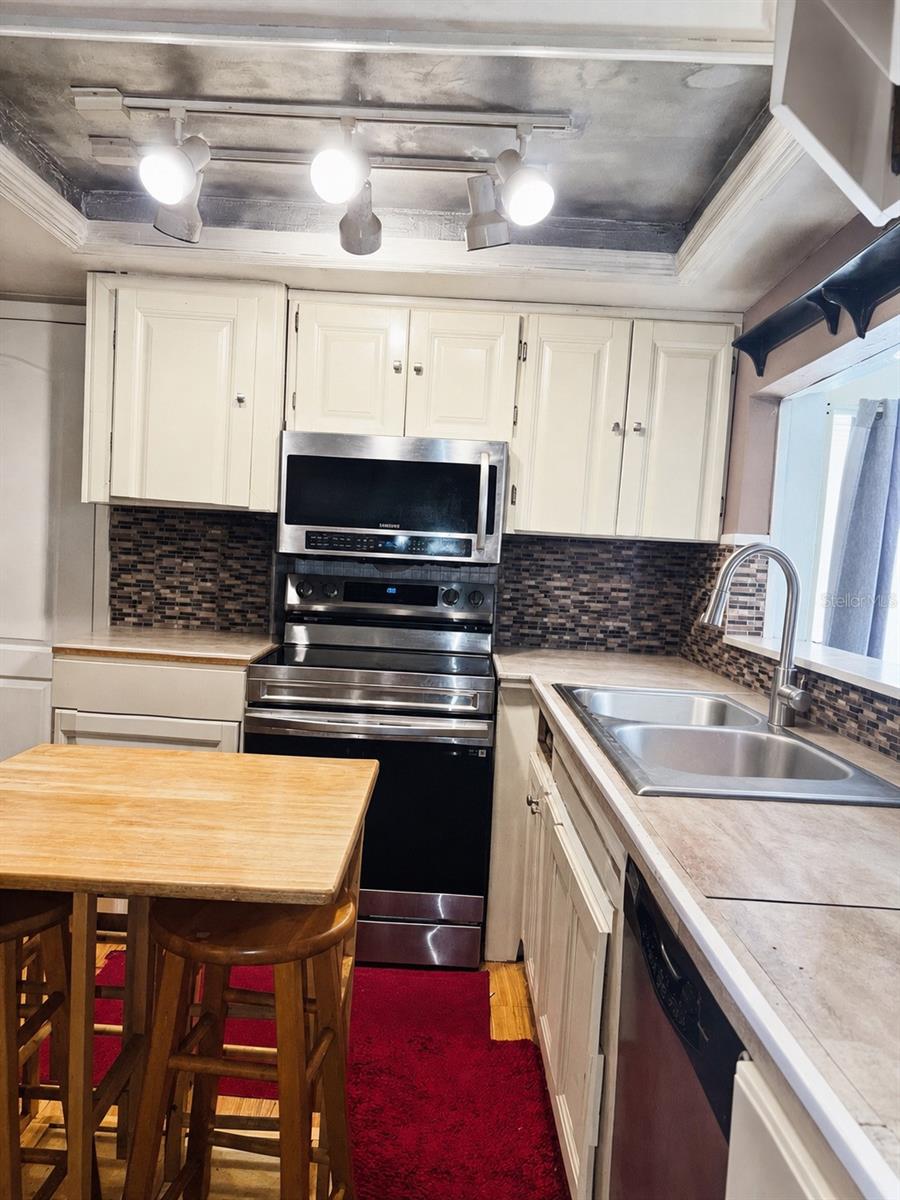 3543 WILTSHIRE DRIVE, Holiday, FL 34691