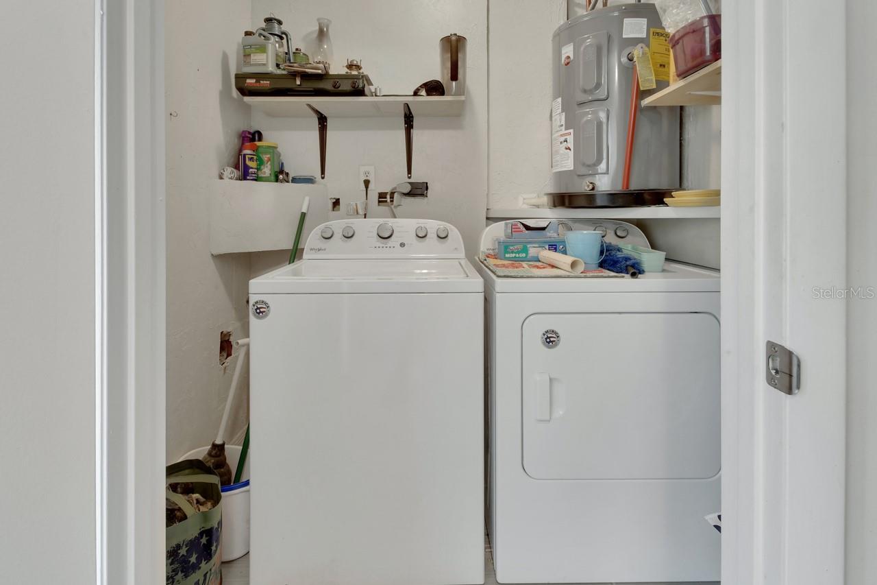 713 E MICHIGAN AVENUE, #B, Deland, FL 32724